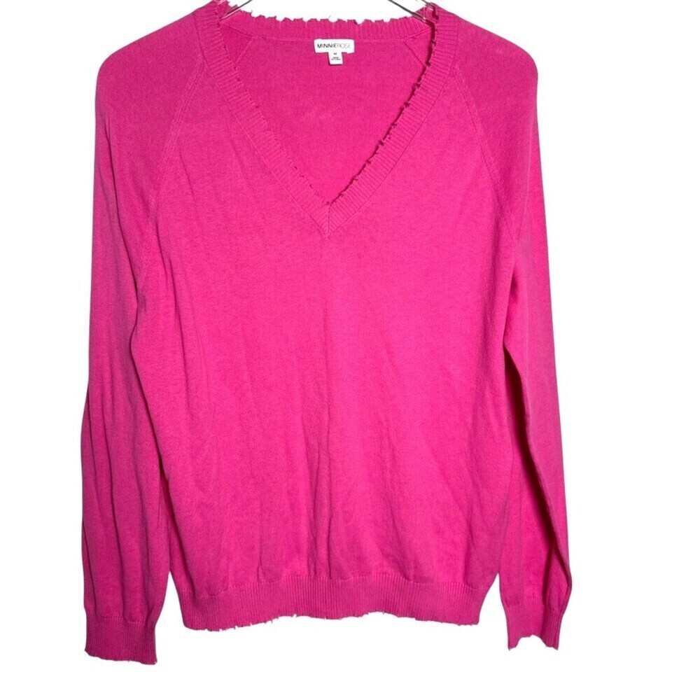 Minnie Rose  V-Neck Sweater Size Medium hot Pink Cashmere blend Frayed Edge - Picture 2 of 8
